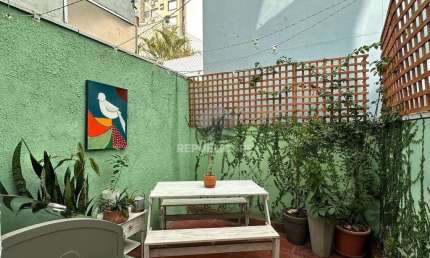 CASA TOTALMENTE REFORMADA EM ÓTIMA LOCALIZAÇÃO NO CENTRO HISTÓRICO
