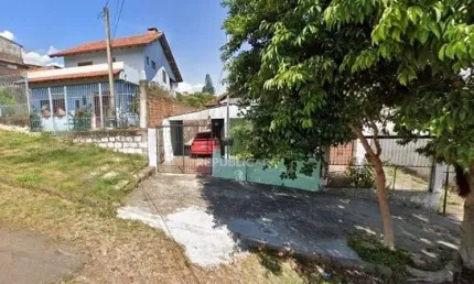 Casa com 2 quartos à venda na Rua Primeiro de Maio, 162, Partenon, Porto Alegre