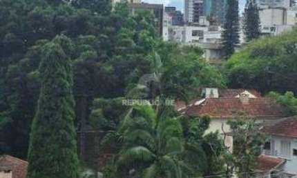 Cobertura 3 dormitórios à venda Petrópolis Porto Alegre/RS