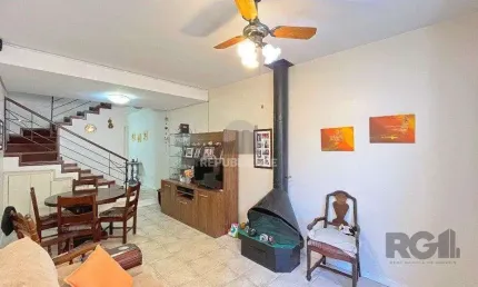 Casa em Condomínio 3 dormitórios à venda Teresópolis Porto Alegre/RS