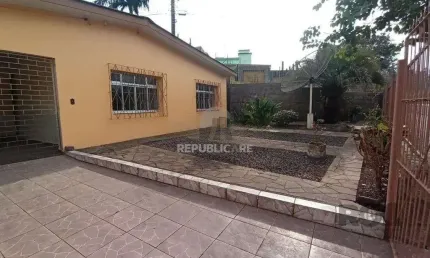 Casa com 2 quartos à venda na Avenida Vereador Roberto Landell de Moura, 168, Campo Novo, Porto Alegre