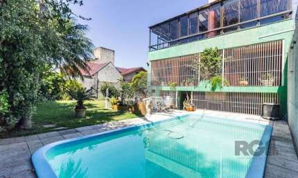 Casa 470m² - 4 dormitórios, 5 vagas no bairro Jardim São Pedro