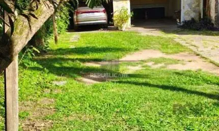 Casa com 3 quartos e 2 garagens no bairro cidade Baixa!