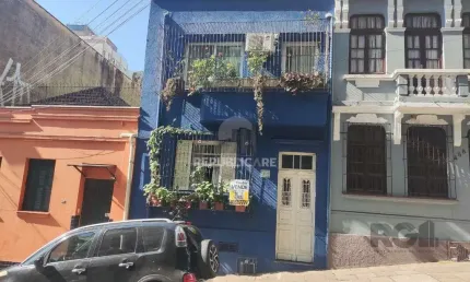 Casa 3 dormitórios à venda Centro Histórico Porto Alegre/RS