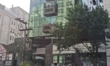 Sala comercial à venda na Avenida Getúlio Vargas, 908, Menino Deus, Porto Alegre