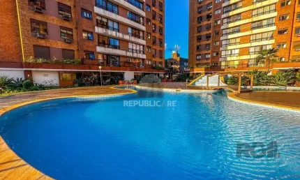 Cobertura, 3 dormitórios, sendo 1 suíte, 3 vagas - Tristeza