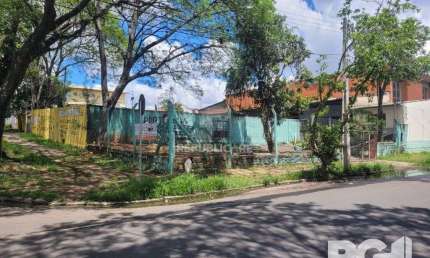 Terreno à venda na Rua Engenheiro Frederico Dahne, 485, Sarandi, Porto Alegre