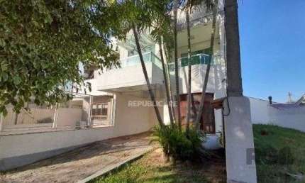 Casa com 3 quartos à venda na Rua Samuel Wainstein, 201, Hípica, Porto Alegre