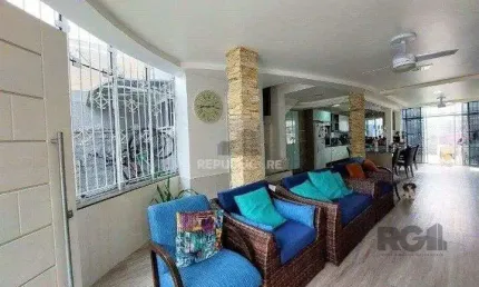 Casa com 3 quartos à venda na Rua Folha da Tarde, 56, Cristal, Porto Alegre