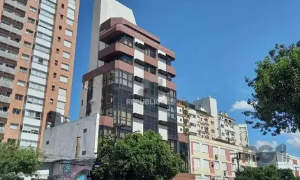 sala com 35,60 m²  de área privativa no edifício Erico Veríssimo Center