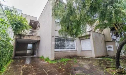 Casa 5 dormitórios à venda Boa Vista Porto Alegre/RS