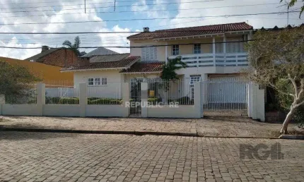 Casa 3 dormitórios à venda Vila Nova Porto Alegre/RS