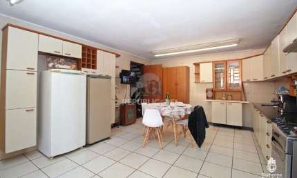 Casa para Venda - 526.64m², 4 dormitórios, sendo 2 suites, 4 vagas - Teresópolis