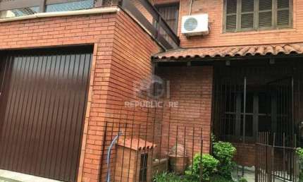 Casa 3 dormitórios à venda Santa Maria Goretti Porto Alegre/RS
