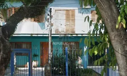 Casa com 3 quartos à venda na rua barão do amazonas, 3254, partenon, porto alegre, 250 m2 por r$ 800.000