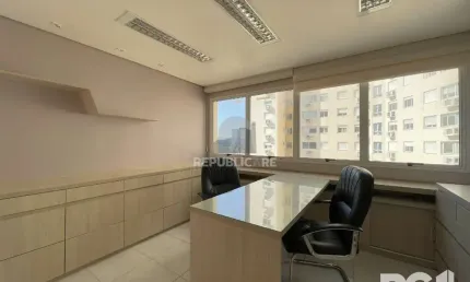 Sala comercial à venda na Avenida Bento Gonçalves, 1403, Partenon, Porto Alegre