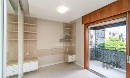 Apartamento para Venda - 101m², 2 dormitórios, sendo 1 suites, 1 vaga - Petrópol