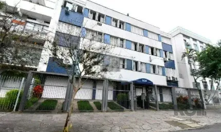 APARTAMENTO 3 DORMITÓRIOS, 72 MTS PRIVATIVOS  BAIRRO MENINO DEUS