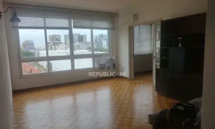 Apartamento 3 domritórios - 132,00 m²  -  1 vaga - MENINO DEUS