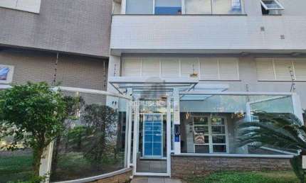 Lindo Apartamento Mobiliado de 1 domitório com 1 Suíte e Sacada
