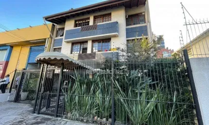 Apartamento 1 dormitórios à venda Floresta Porto Alegre/RS
