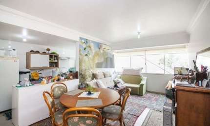 Excelente apartamento de 68m² com 2 dormitórios e 2 vagas de garagem