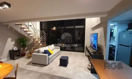 Excelente apartamento duplex de 74m² com 01 suíte e 2 vagas.
