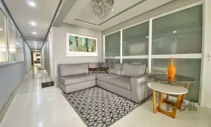 Excelente apartamento 1 dormitório com suíte , lavabo e vaga coberta