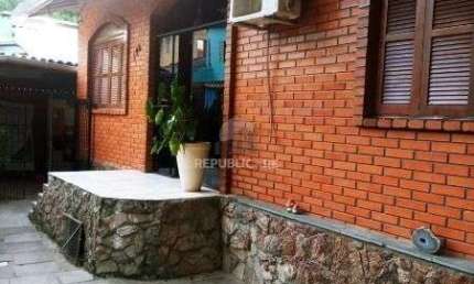 Casa para Venda - 110m², 4 dormitórios, sendo 1 suites, 1 vaga - Teresópolis