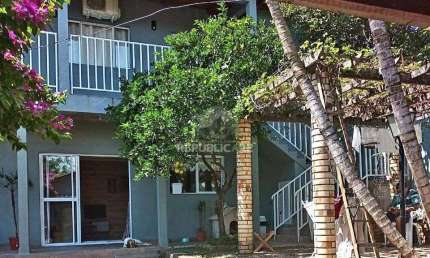 Casa para Venda - 300m², 5 dormitórios, sendo 2 suites, 4 vagas - Bela Vista