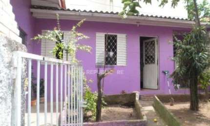 Casa para Venda - 150m², 3 dormitórios, 2 vagas - Chácara Das Pedras