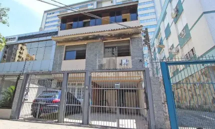 Casa para venda - 300m², 6 dormitórios, sendo 1 suites, 3 vagas - menino deus