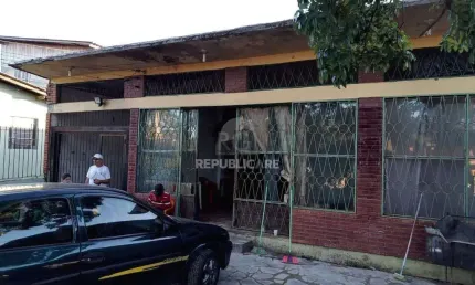 Casa para Venda - 748m², 3 dormitórios, 4 vagas - Belém Velho, Porto Alegre