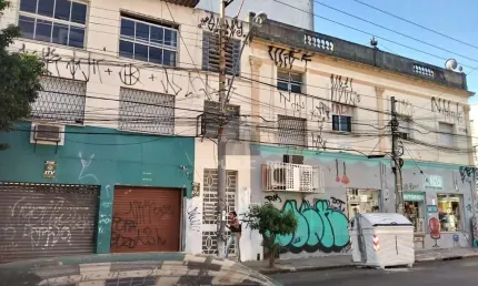 Predio para Venda - 180m², 0 dormitórios, Cidade Baixa
