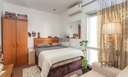 Apartamento 1 dormitórios à venda São João Porto Alegre/RS