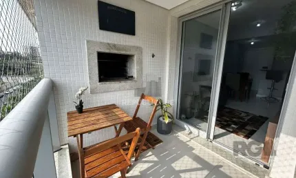 Apartamento, 1 dormitório, sacada com churrasqueira, vaga de garagem, bairro pet