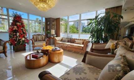 Excelente apartamento de 382,57 m² com 4 suítes e 4 vagas de garagem