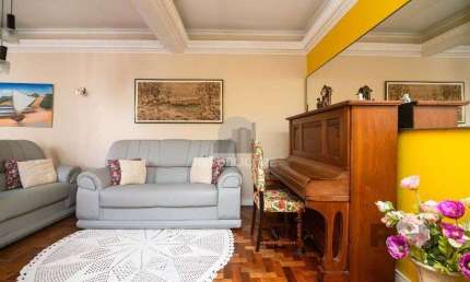 Apartamento 152m² - 4 dormitórios no bairro Floresta