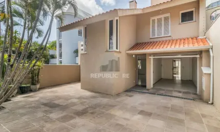 Casa para venda - 250m², 4 dormitórios, sendo 1 suites, 3 vagas - menino deus