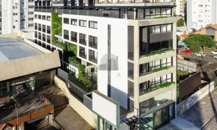 Studio para Venda - 28m², 1 dormitório, 1 vaga - Menino Deus