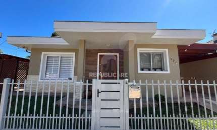 casa de 03 dormitorios com suite e cozinha americana