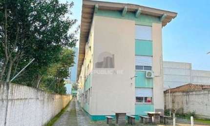 Apartamento em Porto Alegre, no bairro Cristal, com 1 dormitório(s), e 1 banheir