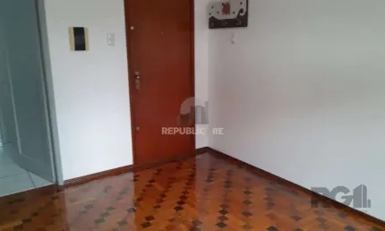 Apartamento,2 quartos,na Salgado Filho,fundos e silencioso