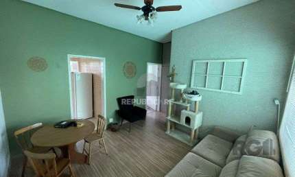 Apartamento 1 dormitório 40m² mobiliado com eletrodomésticos.