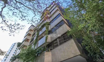 Apartamento 3 dormitórios à venda Petrópolis Porto Alegre/RS