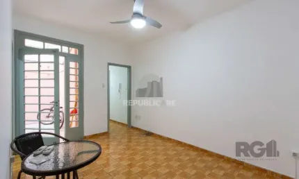 Apartamento 1 dormitórios à venda Santana Porto Alegre/RS