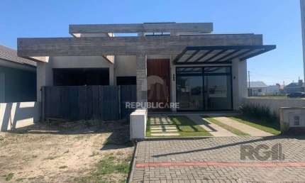 Casa 3 dormitórios à venda Praia da Conceição Capão da Canoa/RS