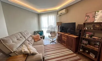 Apartamento 2 quartos, com 1 vaga de garagem, elevador, infra, Bairro Cristal