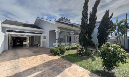 Casa Térrea mobiliada com 5 dormitórios 350m² de área - Navegantes - Capão da Ca