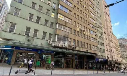 Prédio à venda na Avenida Borges de Medeiros, 453, Centro Histórico, Porto Alegre